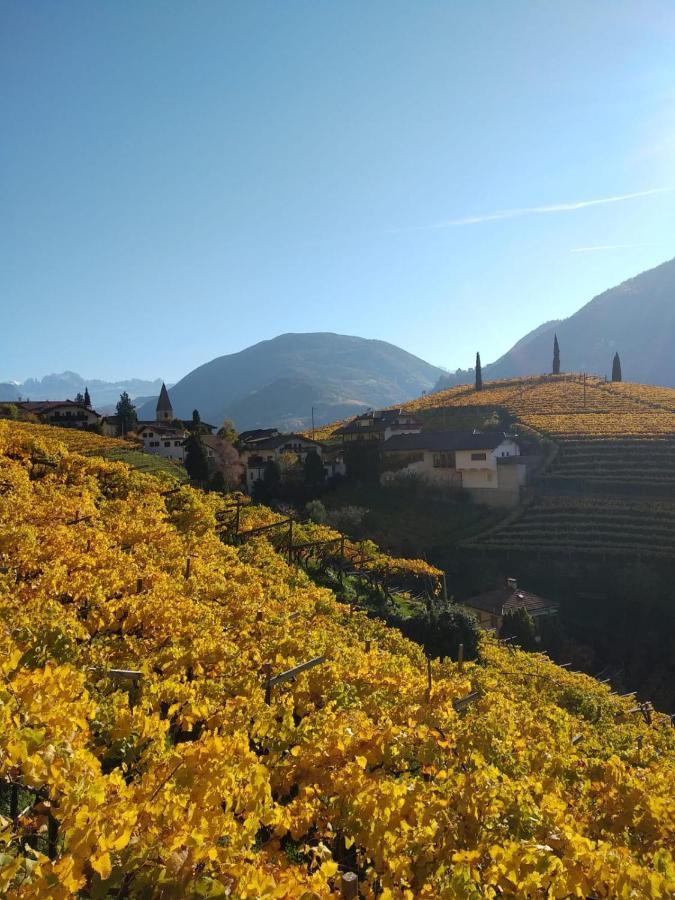 Апартаменты Weingut Eberlehof Больцано Экстерьер фото
